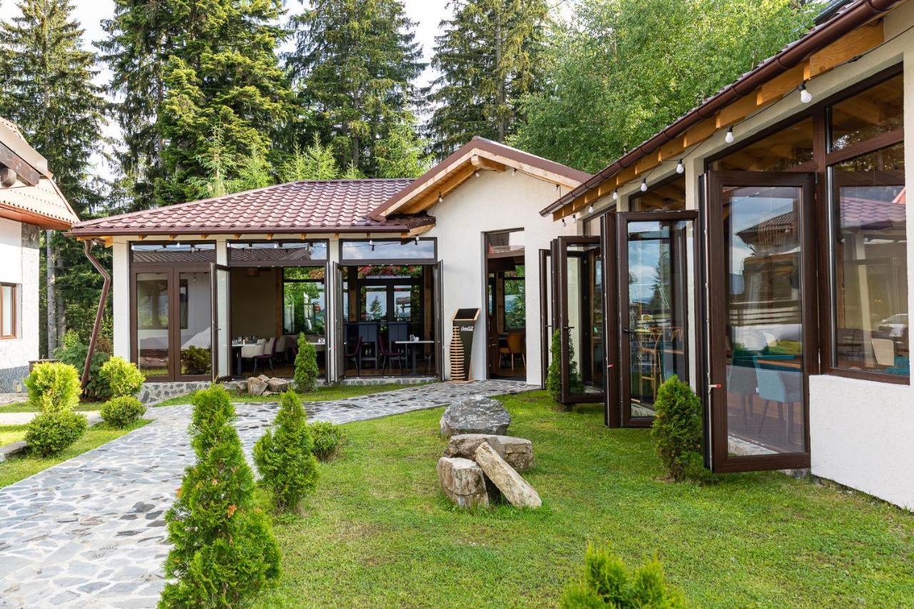No 107 Predeal Exterior photo